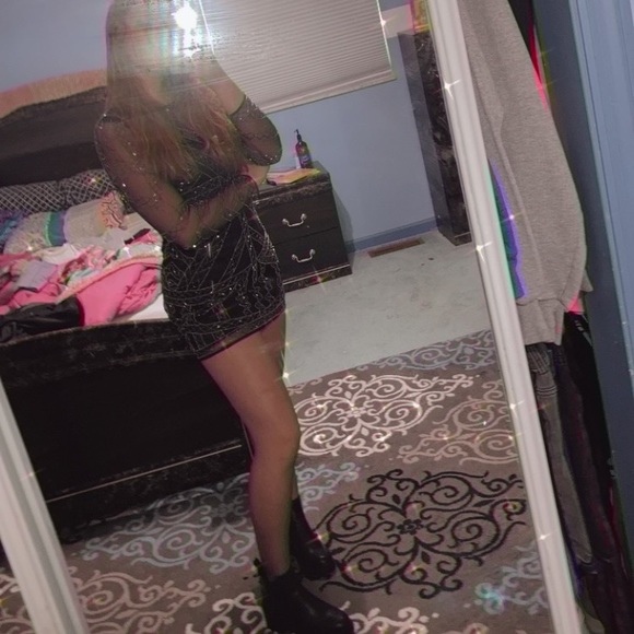 Meet your Posher, Meg - Picture 1 of 1